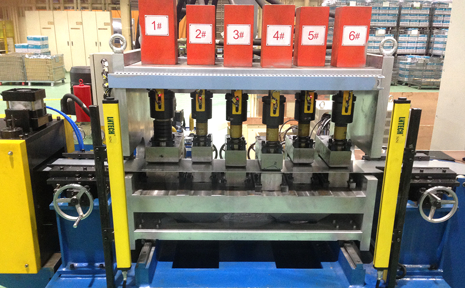 DC53 selected for punching dies<br/>(Nitriding treatment 62-63HRC much better than SKD11 with service life of 5million times)