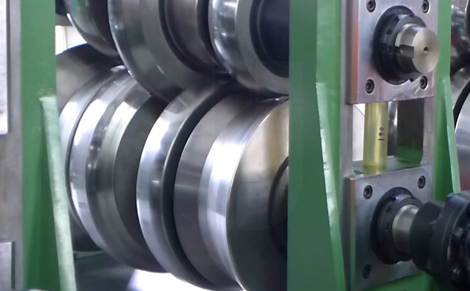 Unique material selection for forming rolls: D2(Die steel with HIGH Wear Resistance ≥59HRC)