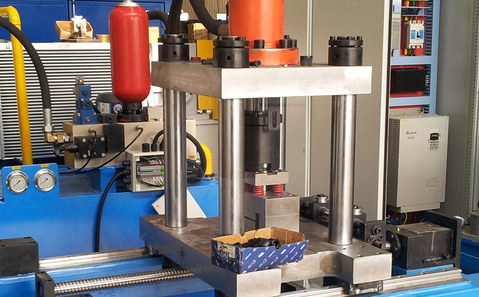 Unique punching system(non-stop punching)