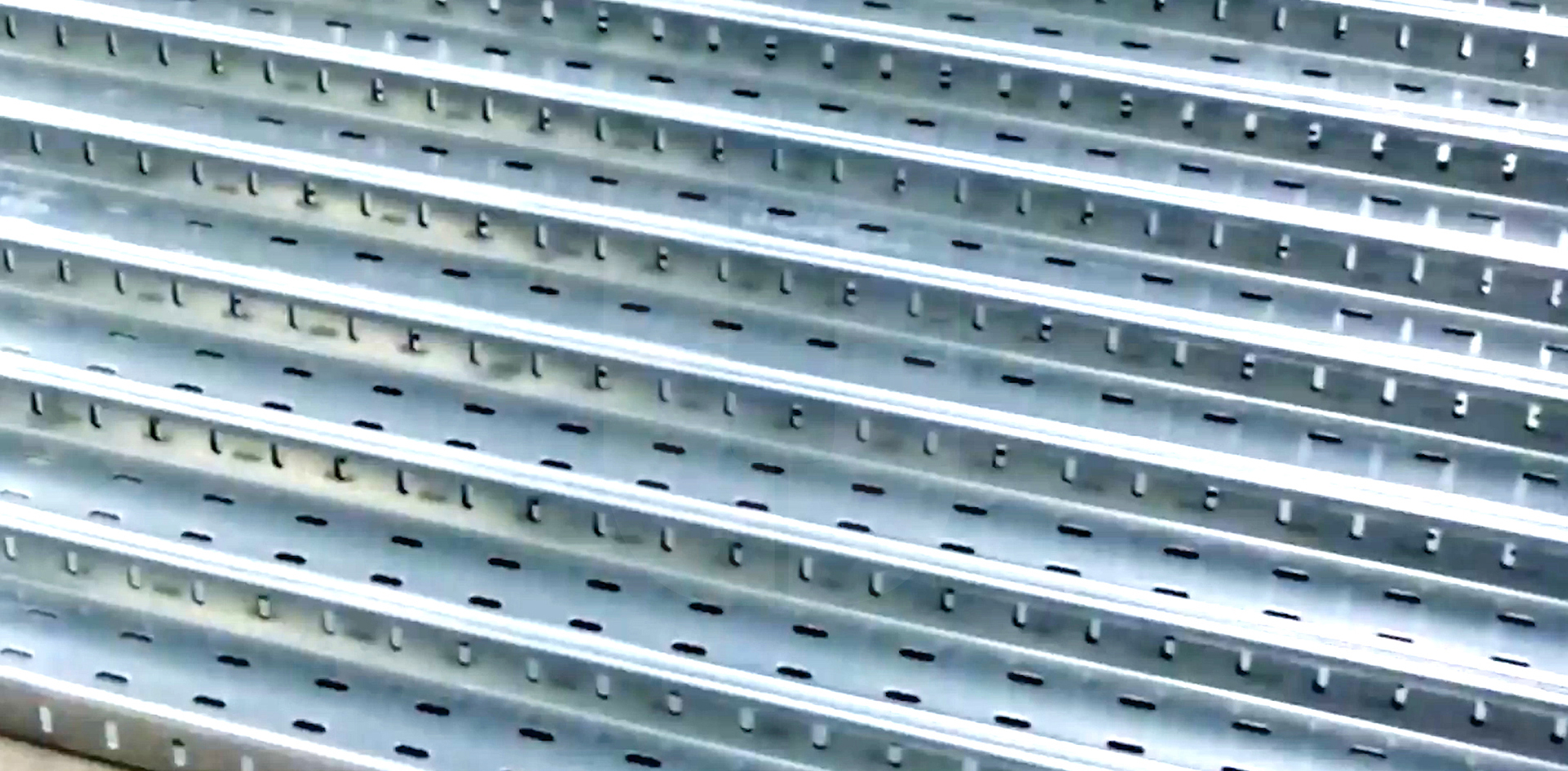2022101308414740