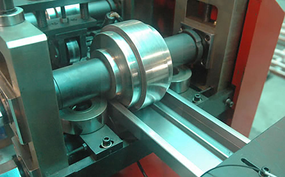 Unique forming DESIGN die steel D2 <br/>with the processing capacity of 3+ million meters