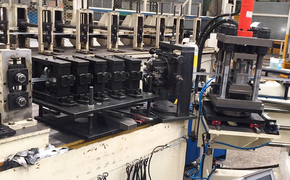 Unique forming DESIGN(suitable for bending profiles) 