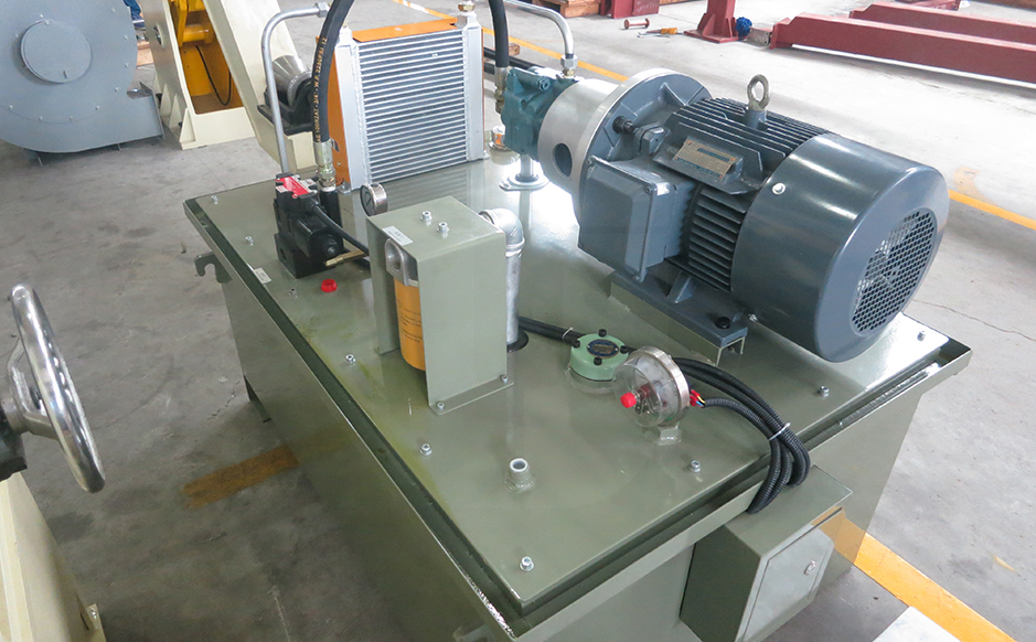 Optimized hydraulic system<br/>(with more Reasonable pipeline & Neat appearance)
