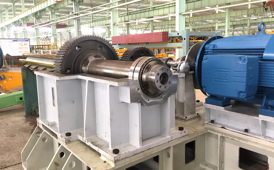 Unique deisgn for auto decoiler<br/>(world famous motor brand WEG motor selected)