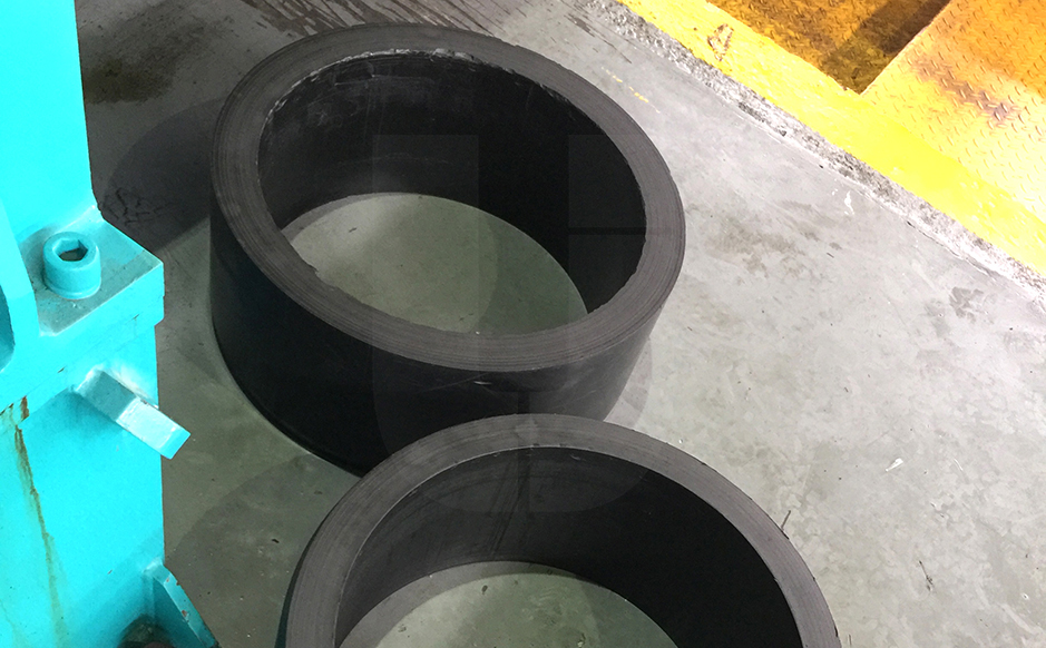 Auto-decoiler <br/>with ID 508mm and 610mm by changing plastic washer